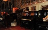 Geesten aan de piano